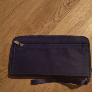 Navy Blue Pacsafe Wristlet Wallet